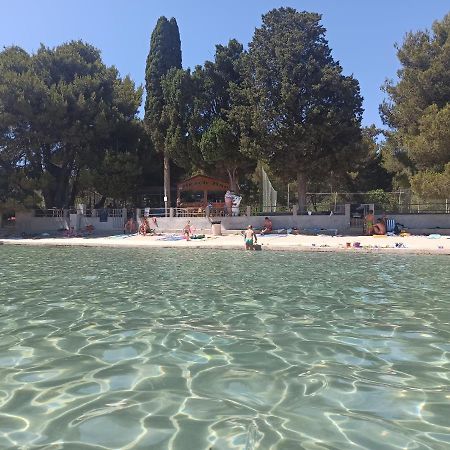 Apartments Kornati Ždrelac Εξωτερικό φωτογραφία